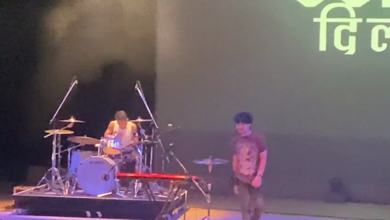 Aakha Lai John Chamling & The Locals Live Perfomance