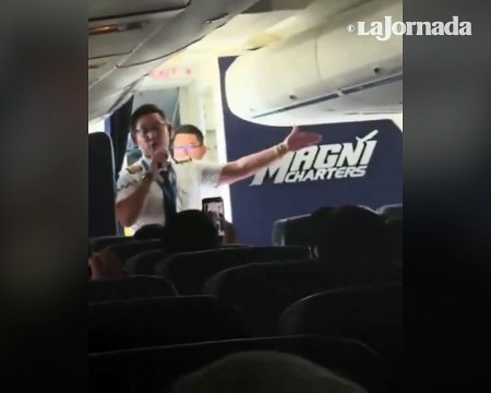 Piloto de Magnicharters se niega a despegar por adeudo de sueldos