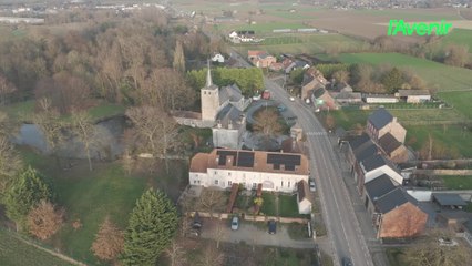 Le Brabant wallon vu du ciel : Zétrud-Lumay, son château et les marais de Genneville