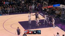Timberwolves - Le coach Finch expulsé après seulement 6 minutes de jeu contre OKC