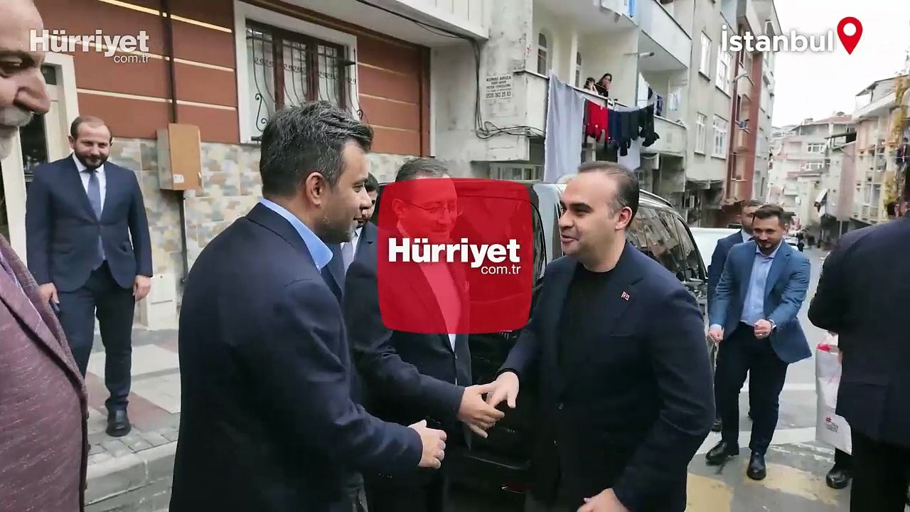 Buldukları milyonluk altını sahibine teslim eden “altın kalpli” çocuklar ilk kez konuştu... Çocuklar yaşadıklarını Bakan Kacır’a anlattı