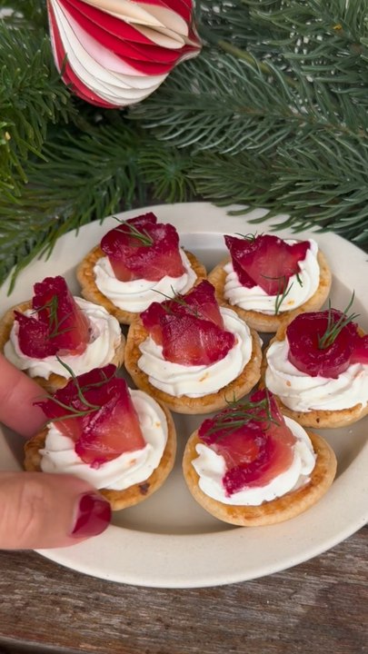 Jour 21 du calendrier de l’avent des recettes - Mini tartelettes au saumon gravlax 🐟