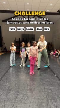 Assieds-toi sans plier les jambes et sans utiliser les bras 🤔