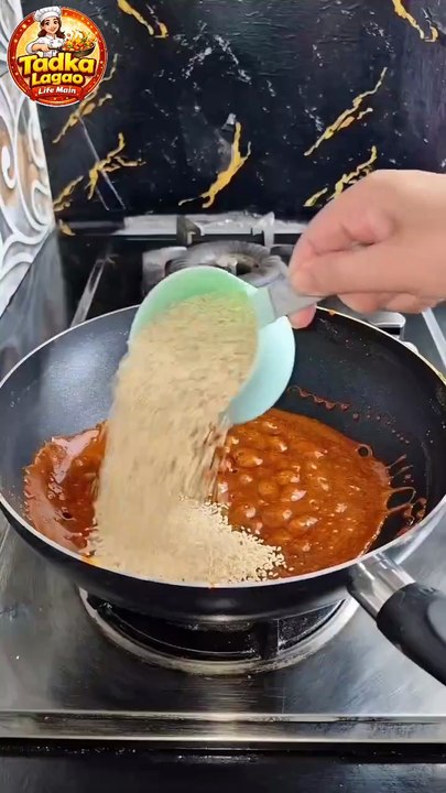 Peanut, Til & Dry Fruit Chikki Recipe | Winter Special Sweet