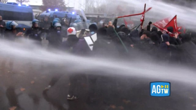 Violenti scontri a Torino al corteo per Askatasuna: idranti e lacrimogeni in corso Regina Margherita | Il video