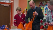Prince William shares sweet moment with George preparing Christmas dinners for the homeless