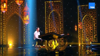 عندما تلتقي عظمة آيات الله بجمال الصوت 💚