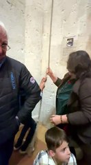 Les habitants de Saint-Aquilin sonnent les cloches pour Noël