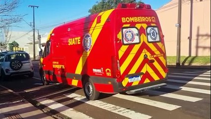 Motociclista é socorrido pelo Siate em acidente de trânsito no Periolo