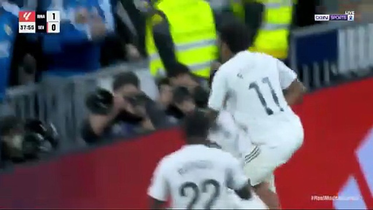 ملخص مباراة ريال مدريد واشبيلية 2 0 الدوري الاسباني