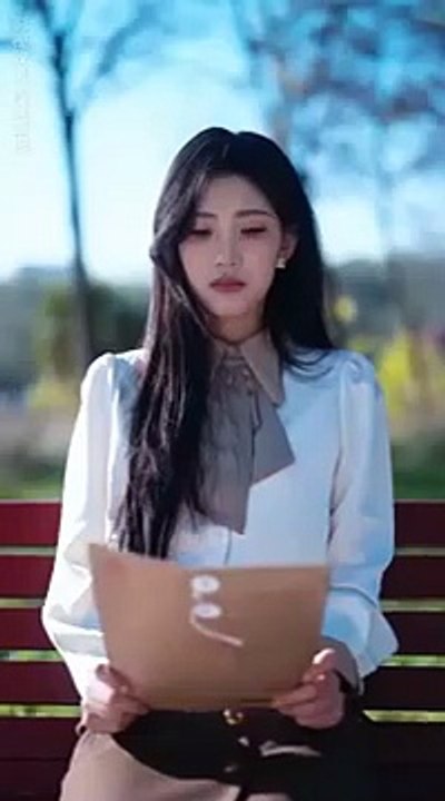 To save her brother, she had to provoke the capital's prince, who then pinned her down and adored her - Chinese - MiniCine 2025