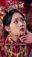 Reborn on her wedding day, she accidentally heard thoughts—and became her cold husband’s darling - Mini 2025