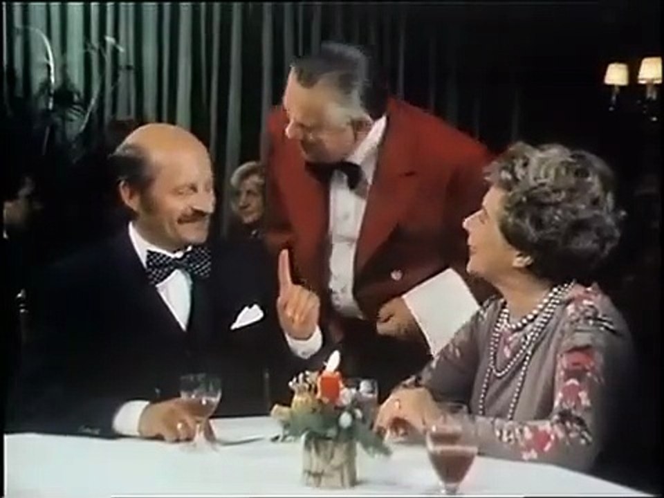 Loriot - Kosakenzipfel Clip (Deutsch)