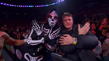 Canelo Álvarez sorprende en las luchas libres de la Triple A junto a La Parka y Mr. Iguana