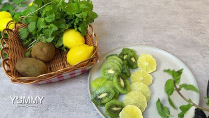 عصير الكيوي والليمون المنعش: وصفة سهلة لبرودة القلب!