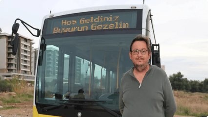 Karavan hayaliyle aldığı eski İETT otobüsüyle mahalleliyi gezdiriyor