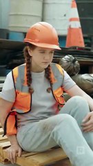 Resisting Mr  Lloyd  An Age Gap Romance All Episodes - ReelShort - #abel