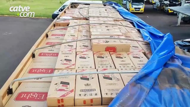 Caminhão carregado com cigarros contrabandeados é apreendido em Toledo