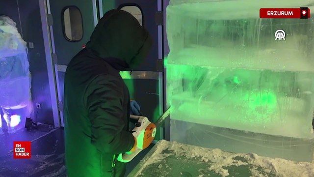 Erzurum’da Türk kültüründe öne çıkan karakter ve malzemeleri buza işlediler