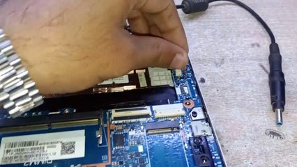 Hp elitebook folio 9470m caps lock blinking 2 time short 5 times long no display