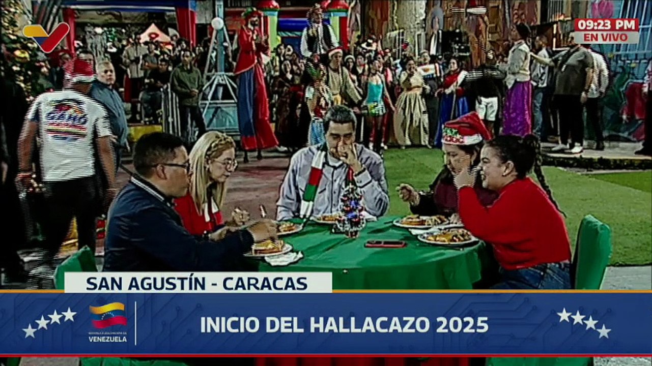 Caracas | Presidente Nicolás Maduro comparte cena navideña con el pueblo de la parroquia San Agustín