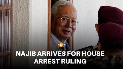 Najib arrives at KL Courts Complex ahead of house arrest verdict