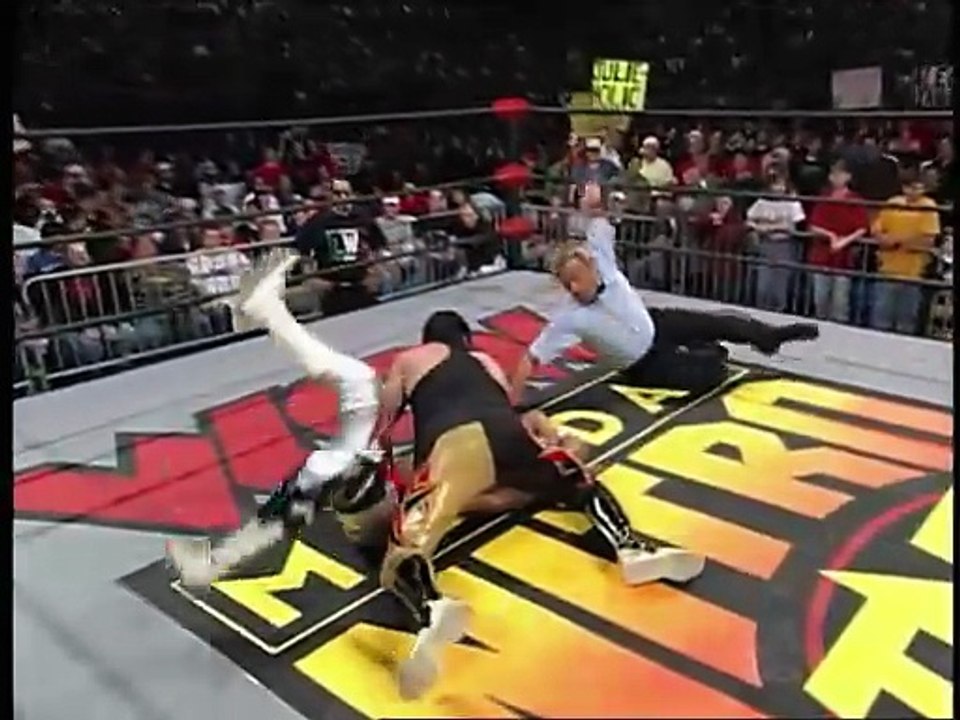 Eddie Guerrero vs. Rey Mysterio - WCW Monday Nitro (12/21/98)