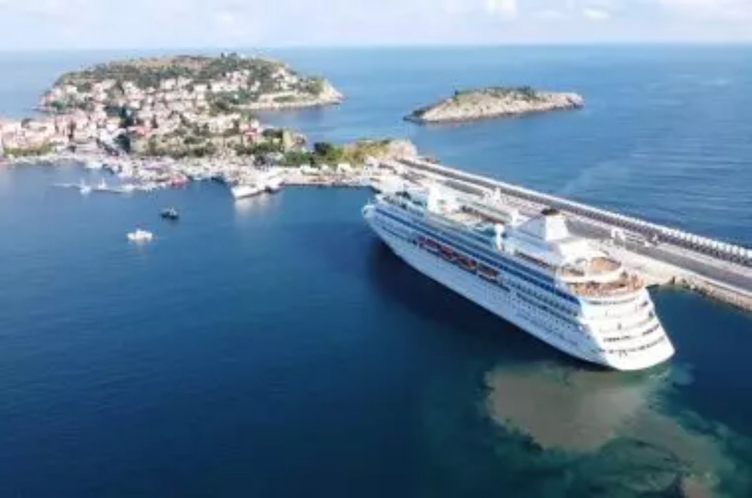 Türkiye kruvaziyer turizminde rekor kırdı: 10 ayda 2 milyon 97 bin yolcu