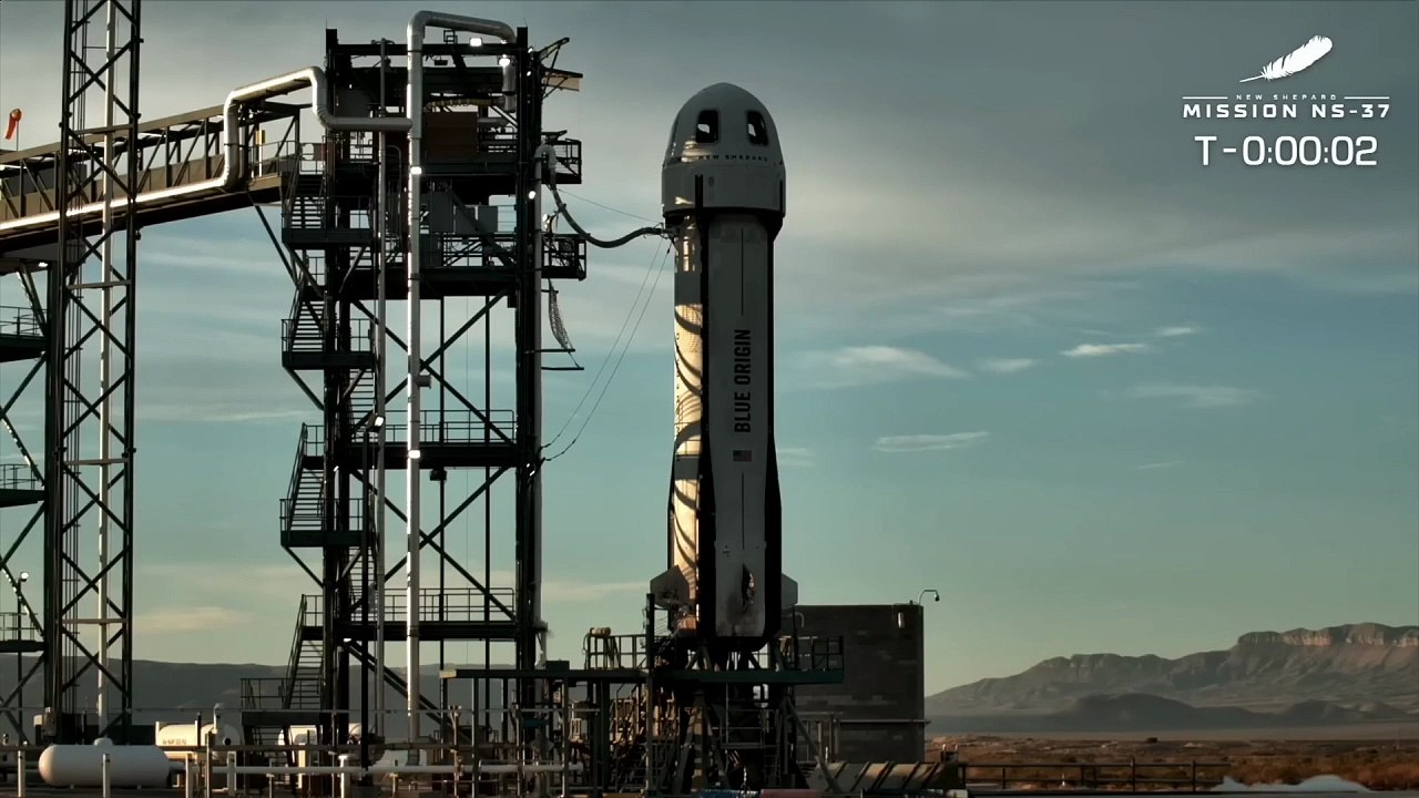 Blastoff! Blue Origin launches 1st wheelchair user to space and 5 others