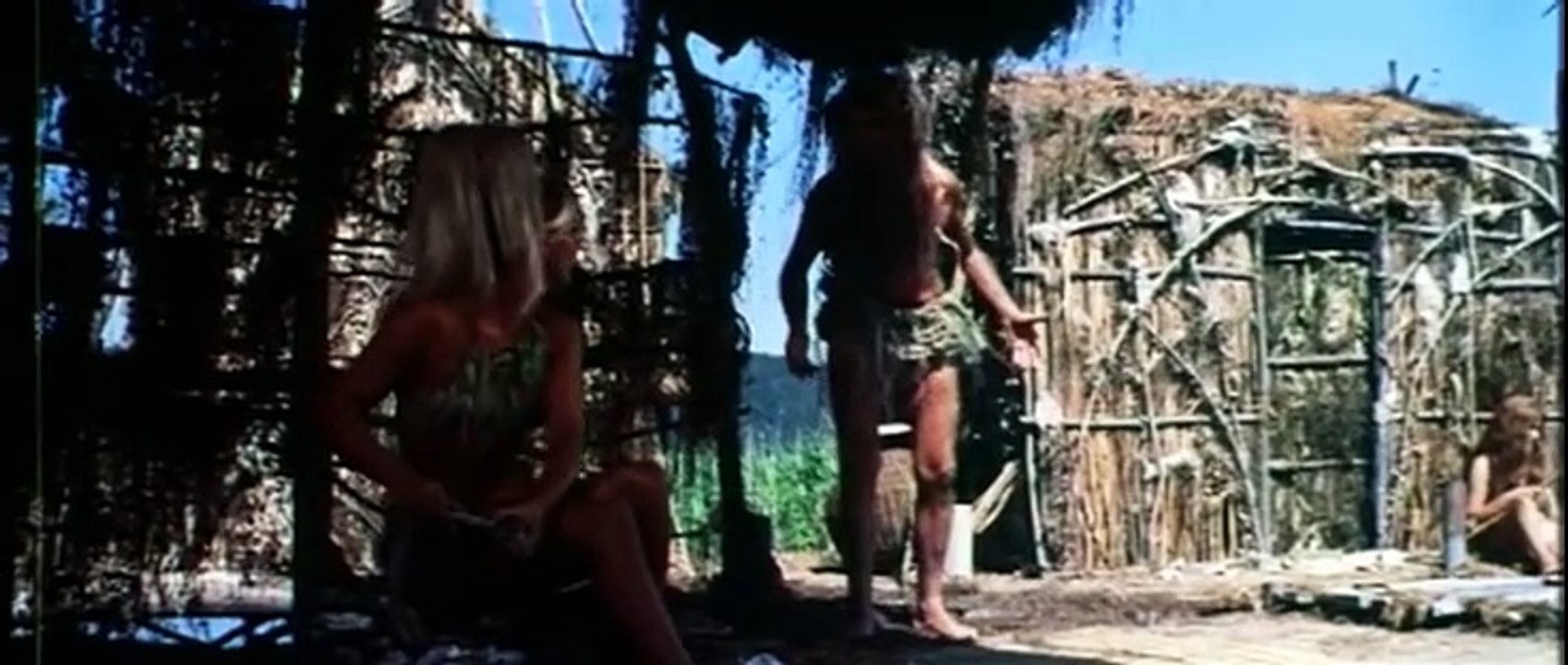 Ding Dong. Amor en las cavernas 1971 - Cuando los hombres usaban cachiporra y con las mujeres hacian ding dong (When Women Played Ding Dong - DVDrip+VHSRip.