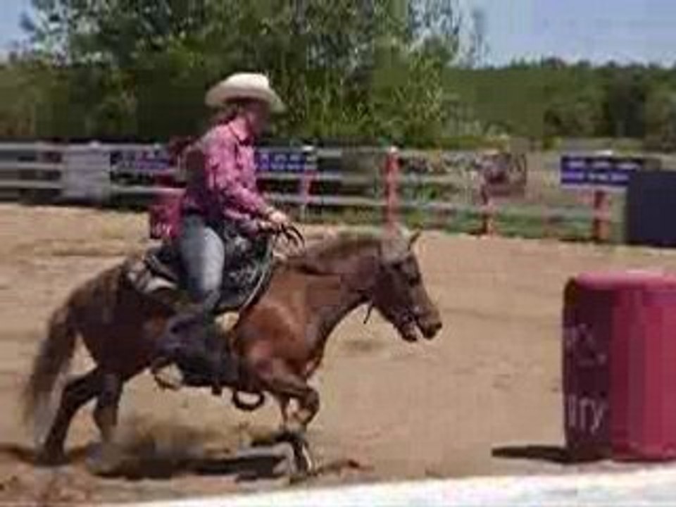 Moi et Boddy Boy le poney a mon amie!