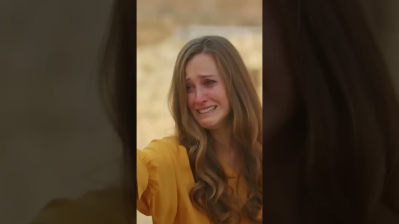 حبيبها مات بحضنها  -  زهرة الثالوث #shorts  -  @atvarabic ​