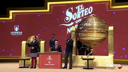 El 70.048, segundo premio, trae la suerte a 'Bimba y Lola'