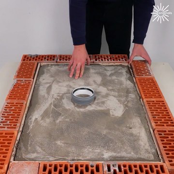 Let's make a unique dining table together!