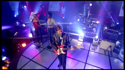 Le chanteur Chris Rea, connu pour ses tubes comme « Driving Home For Christmas », est décédé à l'âge de 74 ans