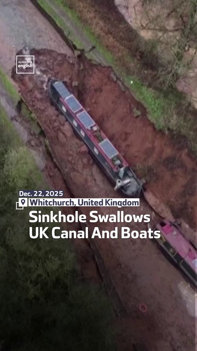 Sinkhole Swallows UK Canal And Boats