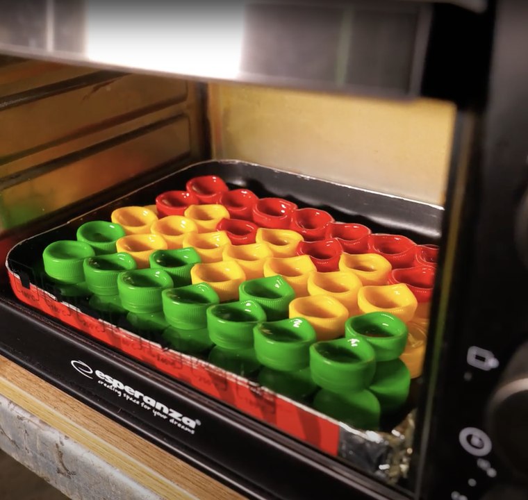 An unexpected creation made from plastic caps 🧐