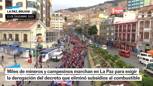 Miles protestan en La Paz en contra de la eliminación de los subsidios a combustibles