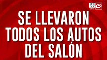 Megaestafa en una concesionaria: se llevaron todos los autos