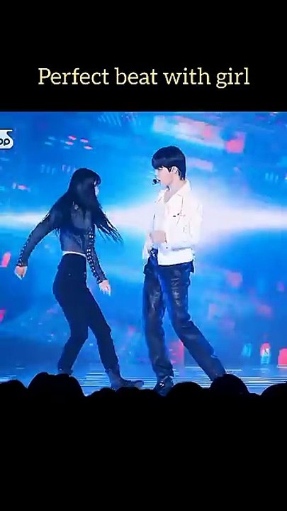 Jimin flirt with girl 🤫💋#foryou#trending#highlights#viral#viralvideo#bts#btsarmy#jimin #btsshorts - OT7 Universe (360p, h264)