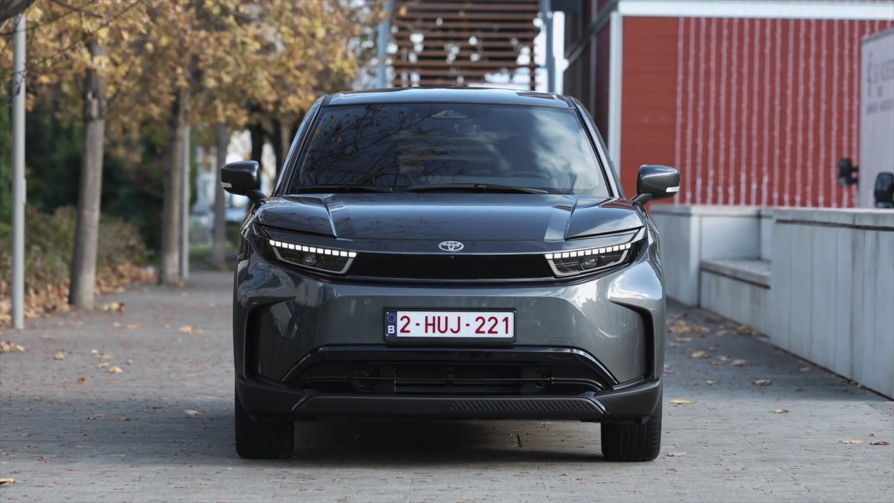 Der neue Toyota Urban Cruiser - Optionaler Allradantrieb unterstreicht SUV-Charakter des Urban Cruiser