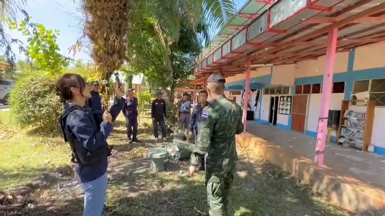 แฉ "กัมพูชา" ระดมยิงจรวด BM-21 เกือบ 700 นัด ถล่ม 98 จุด 4 จังหวัดอีสานใต้ (มีคลิป)