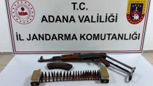 Adana'da uzun namlulu silah bulunan araçtaki 2 şüpheli tutuklandı