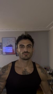 Hier soir j’étais invité au concert de Dinos avec L’Oreal! D’ailleurs le 25 décembre je sors mon son 🤌🏽