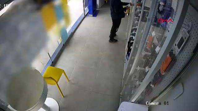 İş yerinden cep telefonu çalan şüpheli yakalandı