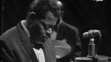 Oscar Peterson Trio - You Look Good To Me (En vivo) - 14 de agosto de 1965