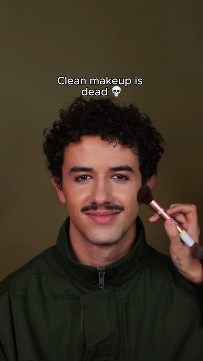 Le clean makeup est mort ☠️ Ramenez de la créativité on se fait ch*** !