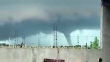 Vídeo mostra formação de tornado assustador que causou pânico no Paraguai