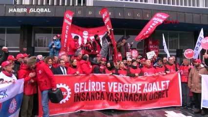 DİSK üyelerinden "Gelirde ve vergide adalet" talebiyle Ankara'ya yürüyüş