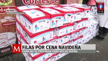 Filas por cena navideña: familias se preparan para Nochebuena